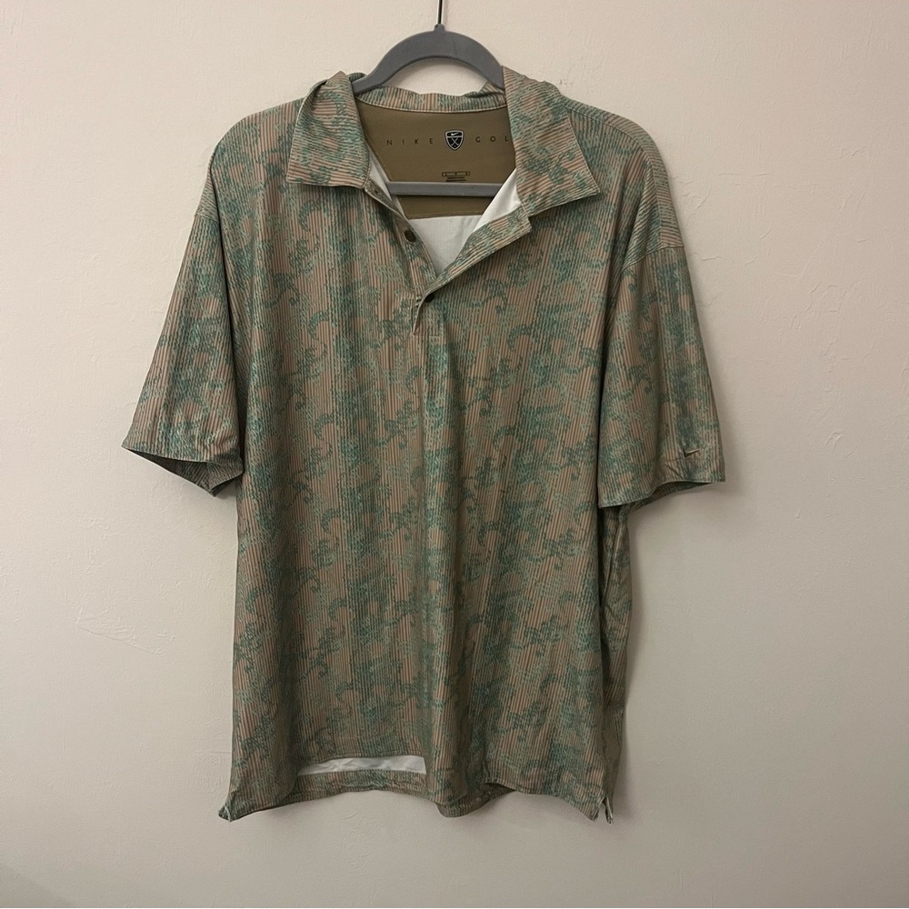 Vintage Nike Golf Green and Tan Dri Fit Polo